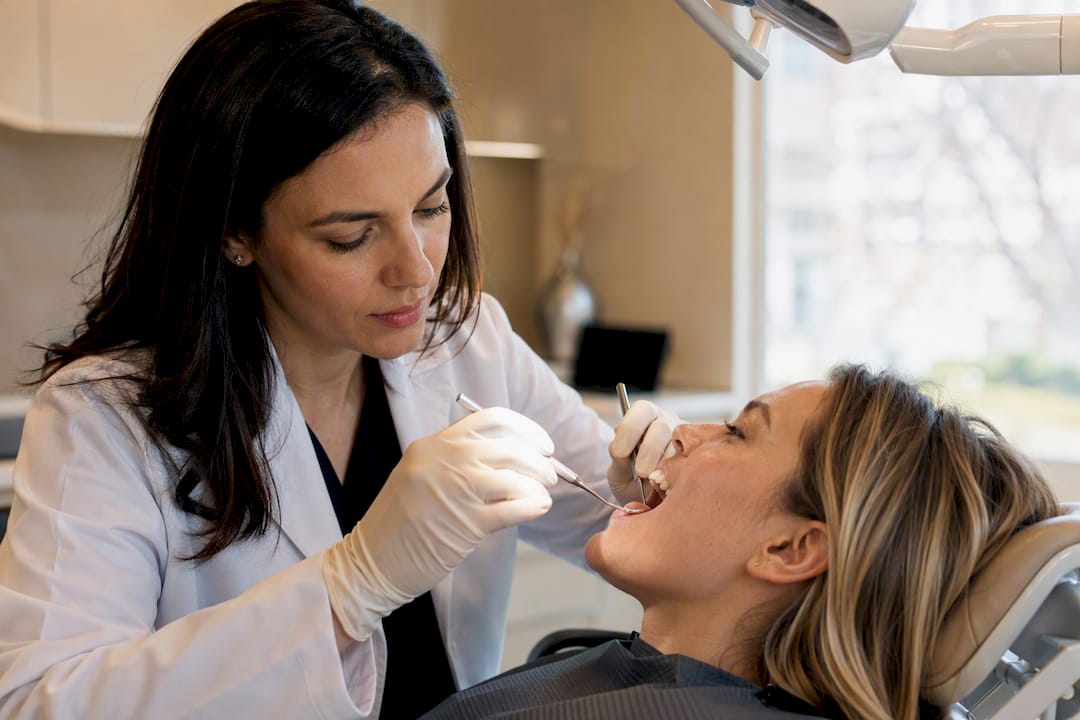 96% Survival at 15 Years: Veneer Replacement in the UK
